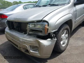 2002 Chevrolet TrailBlazer LS with VIN 1GNDS13S822194130, listed as a IAAI auction lot 42130711 with 196,938 mi miles and . Bid and sale history available at DreamBid. Image 6.