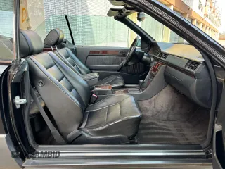 1995 Mercedes-Benz E Class with VIN WDBEA66EXSC281846, listed as a Copart auction lot 50452635 with 83,149 mi miles and Clean Title. Bid and sale history available at carsss.com. Image 8.
