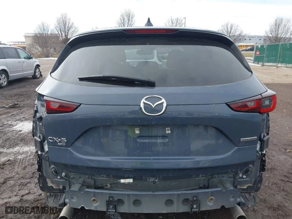 2022 Mazda CX-5 2.5 S Carbon Edition with VIN JM3KFBCM2N0529241, listed as a IAAI auction lot 41708100 with NaN miles. Bid and sale history available at carsss.com. Image 17.