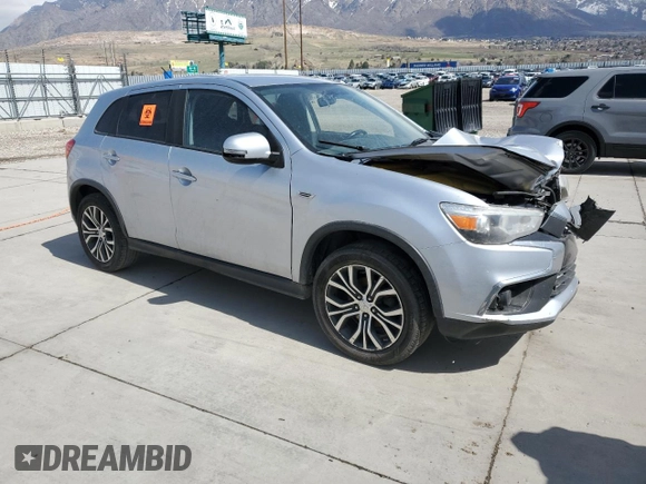 2016 Mitsubishi Outlander ES z VIN JA4AP3AU0GZ049072, wystawiony jako Copart lot #50887785 z przebiegiem 196 419 mil mil oraz Szkoda całkowita • Salvage title. Historia ofert i sprzedaży dostępna na DreamBid. Obrazek 4.