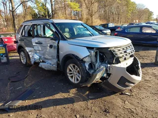 2016 Ford Explorer with VIN 1FM5K8B86GGA05573, listed as a IAAI auction lot 41199159 with 142,950 mi miles and . Bid and sale history available at carsss.com. Image 1.