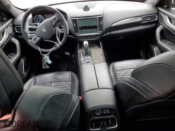 2021 Maserati Levante GranSport with VIN ZN661XUS7MX359594, listed as a Copart auction lot 82664484 with 0 mi miles and Salvage Title. Bid and sale history available at carsss.com. Image 8.