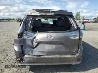 2017 Toyota Sienna SE with VIN 5TDXZ3DC0HS779855, listed as a Copart auction lot 56037865 with 95,959 mi miles and Salvage title. Bid and sale history available at DreamBid. Image 6.