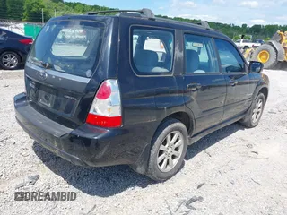 2007 Subaru Forester X with VIN JF1SG65627H737996, listed as a IAAI auction lot 42178062 with 275,414 mi miles and . Bid and sale history available at DreamBid. Image 4.
