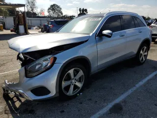 2017 Mercedes-Benz GLC with VIN WDC0G4JB4HF115786, listed as a Copart auction lot 43592495 with 83,687 mi miles and Salvage Title. Bid and sale history available at carsss.com. Image 1.
