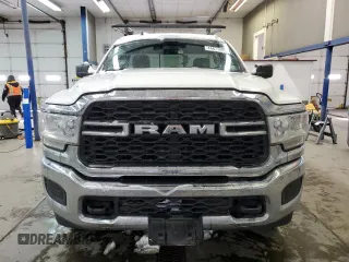 2022 Ram 2500 Tradesman with VIN 3C6MR5AJ8NG221867, listed as a Copart auction lot 44671085 with 88,339 mi miles and Salvage Title. Bid and sale history available at carsss.com. Image 5.