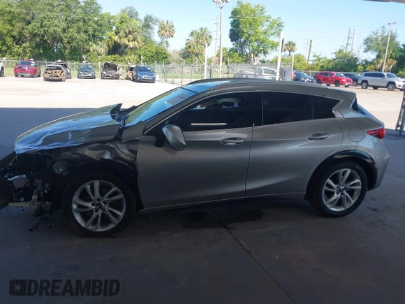 2018 Infiniti QX30 Pure with VIN SJKCH5CPXJA002505, listed as a IAAI auction lot 42276620 with 90,555 mi miles and . Bid and sale history available at DreamBid. Image 14.