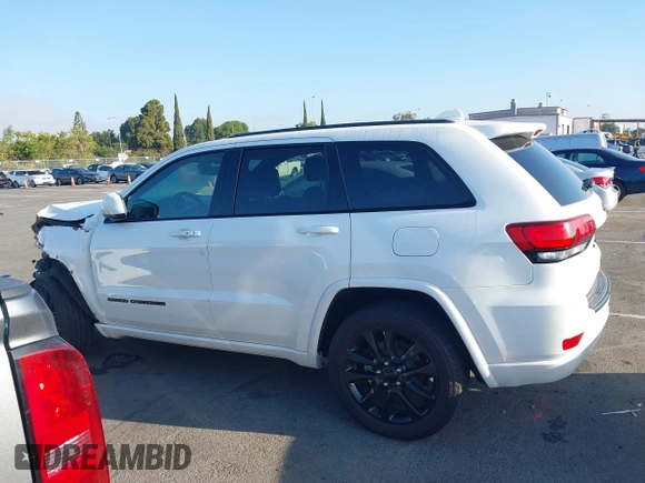 2019 Jeep Grand Cherokee Laredo with VIN 1C4RJEAG0KC858177, listed as a IAAI auction lot 42604812 with 79,932 mi miles and . Bid and sale history available at DreamBid. Image 15.