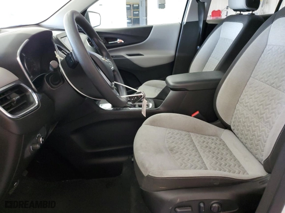 2022 Chevrolet Equinox LT with VIN 2GNAXKEV0N6112951, listed as a Copart auction lot 50963555 with 101,737 mi miles and Clean Title. Bid and sale history available at carsss.com. Image 7.