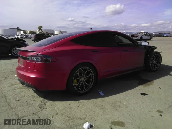 2021 Tesla Model S Plaid с VIN 5YJSA1E66MF436089, выставлен на аукционе Copart как лот 46114235 с пробегом Не указан миль и Списание • Salvage title. История ставок и продаж доступна на DreamBid. Изображение 3.