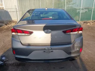 2019 Hyundai Sonata SE with VIN 5NPE24AF0KH751891, listed as a IAAI auction lot 41760542 with 97,517 mi miles and . Bid and sale history available at carsss.com. Image 16.