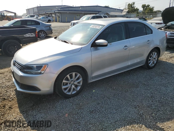 2014 Volkswagen Jetta SE с VIN 3VWD17AJ9EM437088, выставлен на аукционе Copart как лот 64810275 с пробегом 92 165 миль миль и Списание • Salvage title. История ставок и продаж доступна на DreamBid. Изображение 1.