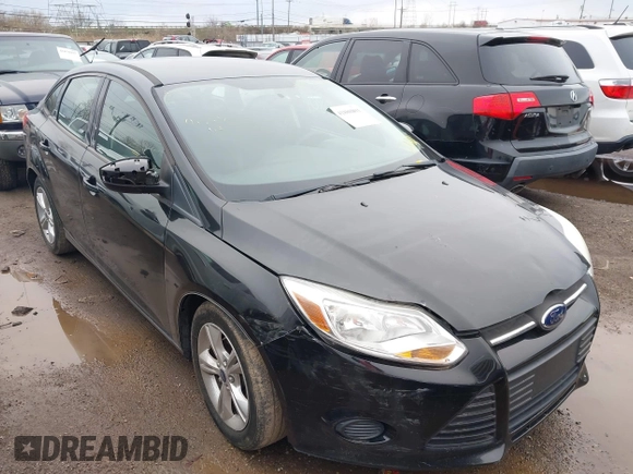 2013 Ford Focus SE with VIN 1FADP3F24DL300450, listed as a IAAI auction lot 41880801 with 161,633 mi miles. Bid and sale history available at carsss.com. Image 1.