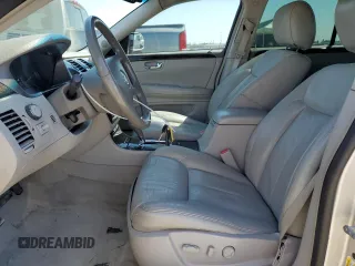 2010 Cadillac DTS 1SA z VIN 1G6KA5EYXAU100721, wystawiony jako Copart lot #69624144 z przebiegiem 175 627 mil mil oraz Szkoda całkowita • Salvage title. Historia ofert i sprzedaży dostępna na DreamBid. Obrazek 7.