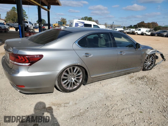 2017 Lexus LS 460 L with VIN JTHGL5EF0H5057814, listed as a Copart auction lot 78180844 with 45,423 mi miles and Salvage title. Bid and sale history available at DreamBid. Image 3.