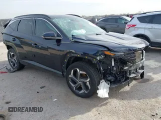 2022 Hyundai Tucson Limited with VIN KM8JECAE7NU060192, listed as a IAAI auction lot 41734855 with 86,100 mi miles. Bid and sale history available at carsss.com. Image 1.