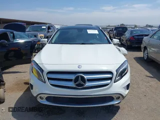 2015 Mercedes-Benz GLA 250 z VIN WDCTG4GB6FJ132331, wystawiony jako IAAI lot #42392013 z przebiegiem 72 696 mil mil oraz . Historia ofert i sprzedaży dostępna na DreamBid. Obrazek 13.