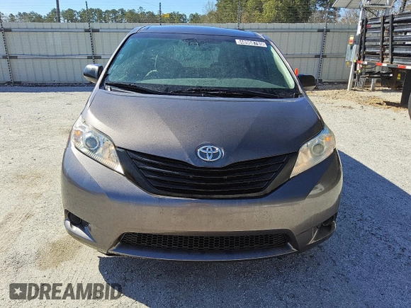 2017 Toyota Sienna L with VIN 5TDZZ3DC2HS899357, listed as a Copart auction lot 48968785 with 138,242 mi miles and Clean Title. Bid and sale history available at DreamBid. Image 5.