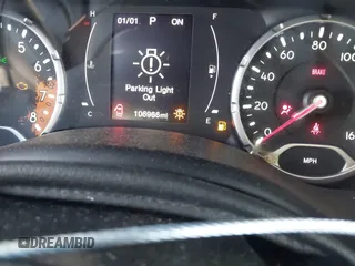 2017 Jeep Renegade Latitude with VIN ZACCJBBB8HPE64812, listed as a IAAI auction lot 41349525 with 106,966 mi miles. Bid and sale history available at carsss.com. Image 16.