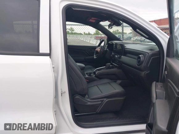 2024 Chevrolet Colorado 2WD Work Truck with VIN 1GCGSBECXR1148879, listed as a IAAI auction lot 42126574 with 209 mi miles and . Bid and sale history available at DreamBid. Image 5.