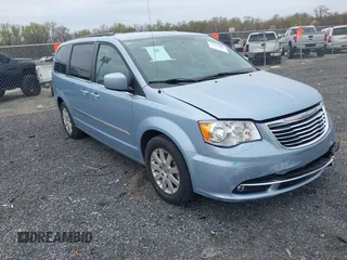 2012 Chrysler Town & Country Touring with VIN 2C4RC1BG8CR386689, listed as a IAAI auction lot 42006865 with 86,000 mi miles. Bid and sale history available at carsss.com. Image 1.