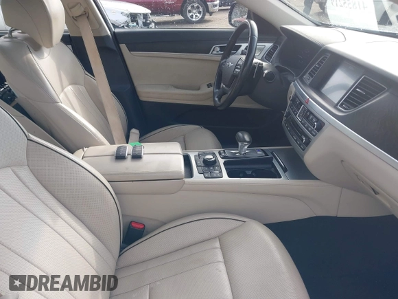 2018 Genesis G80 3.8L with VIN KMHGN4JE0JU246022, listed as a IAAI auction lot 41855219 with 106,277 mi miles. Bid and sale history available at carsss.com. Image 5.