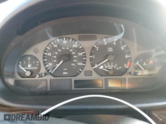 2005 BMW 3 Series 325i with VIN WBAAZ334X5KP92841, listed as a Copart auction lot 84638894 with Not provided miles and Salvage title. Bid and sale history available at DreamBid. Image 9.