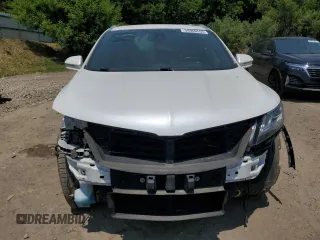 2016 Lincoln MKC Select with VIN 5LMCJ2D91GUJ08377, listed as a Copart auction lot 59960555 with 139,628 mi miles and Clean title. Bid and sale history available at DreamBid. Image 5.