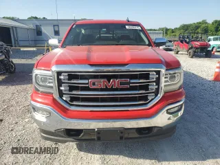 2017 GMC Sierra 1500 SLT z VIN 3GTU2NEC2HG485776, wystawiony jako Copart lot #56396215 z przebiegiem 118 001 mil mil oraz Szkody całkowita. Historia ofert i sprzedaży dostępna na DreamBid. Obrazek 5.
