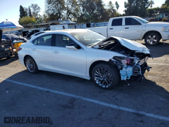 2024 Lexus ES 300h Luxury с VIN 58AEA1C18RU053312, выставлен на аукционе Copart как лот 83362094 с пробегом 1 614 миль миль и Списание • Salvage title. История ставок и продаж доступна на DreamBid. Изображение 4.