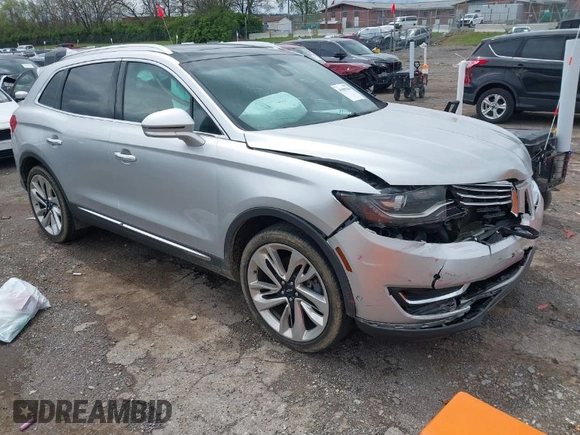 2016 Lincoln MKX Reserve with VIN 2LMPJ8LP8GBL84279, listed as a IAAI auction lot 41900294 with 70,958 mi miles. Bid and sale history available at carsss.com. Image 1.