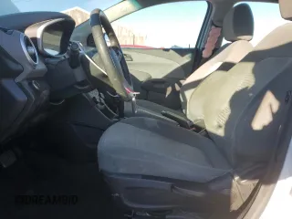 2020 Chevrolet Sonic LT z VIN 1G1JG6SB7L4130073, wystawiony jako Copart lot #85119684 z przebiegiem 55 738 mil mil oraz Szkoda całkowita • Salvage title. Historia ofert i sprzedaży dostępna na DreamBid. Obrazek 7.