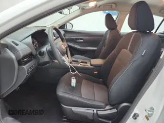2025 Nissan Sentra SV с VIN 3N1AB8CV1SY301666, выставлен на аукционе Copart как лот 61180545 с пробегом 7 287 миль миль и Чистый • Clean title. История ставок и продаж доступна на DreamBid. Изображение 7.