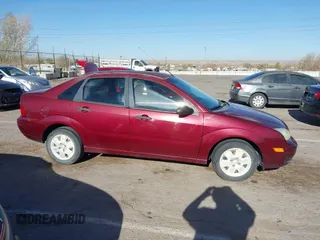 2007 Ford Focus S with VIN 1FAHP34N07W325198, listed as a IAAI auction lot 41893552 with 297,020 mi miles and . Bid and sale history available at carsss.com. Image 12.
