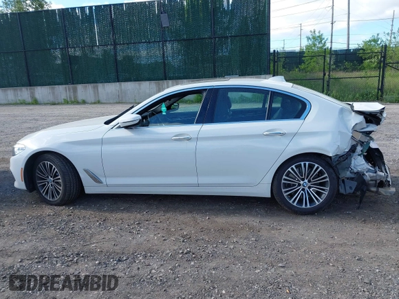 2018 BMW 5 Series 540i xDrive with VIN WBAJE7C58JWD52604, listed as a IAAI auction lot 42264240 with 107,454 mi miles and . Bid and sale history available at DreamBid. Image 14.