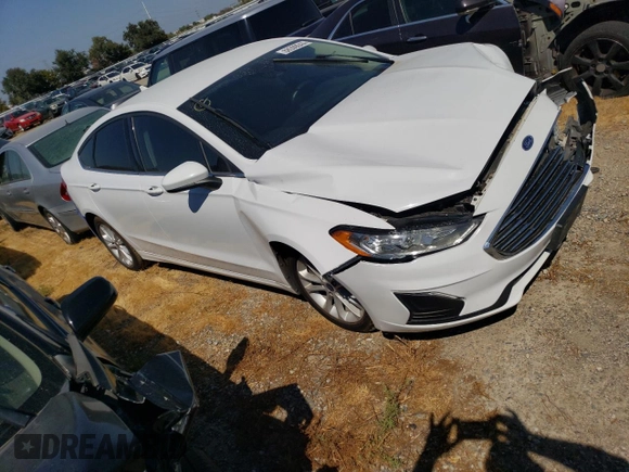 2020 Ford Fusion SE z VIN 3FA6P0LU6LR216269, wystawiony jako Copart lot #68509044 z przebiegiem 60 556 mil mil oraz Szkoda całkowita • Salvage title. Historia ofert i sprzedaży dostępna na DreamBid. Obrazek 4.