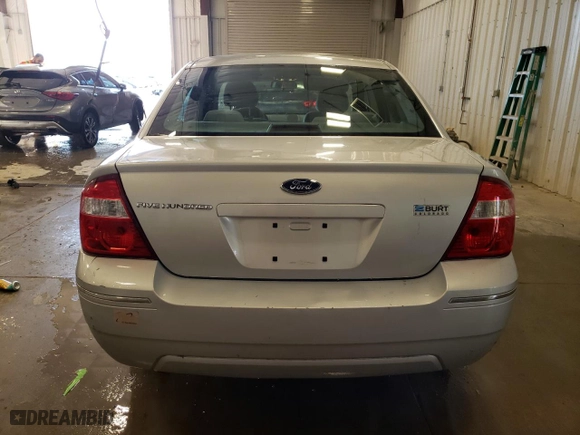 2005 Ford Five Hundred SE with VIN 1FAFP23105G131424, listed as a Copart auction lot 46108815 with 140,387 mi miles and Non Repairable. Bid and sale history available at carsss.com. Image 6.