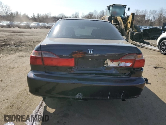 1998 Honda Accord EX z VIN 1HGCG6670WA227791, wystawiony jako Copart lot #49052565 z przebiegiem 159 332 mil mil oraz Szkoda całkowita • Salvage title. Historia ofert i sprzedaży dostępna na DreamBid. Obrazek 6.