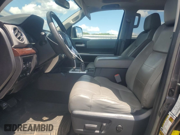 2015 Toyota Tundra Limited z VIN 5TFHY5F15FX469805, wystawiony jako Copart lot #61155305 z przebiegiem 113 159 mil mil oraz Szkoda całkowita • Salvage title. Historia ofert i sprzedaży dostępna na DreamBid. Obrazek 7.