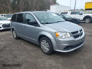 2019 Dodge Grand Caravan SE with VIN 2C4RDGBG6KR573282, listed as a IAAI auction lot 41971202 with 136,363 mi miles. Bid and sale history available at carsss.com. Image 6.