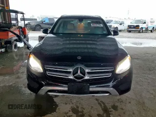 2019 Mercedes-Benz GLC 300 with VIN WDC0G4JB2KF587198, listed as a Copart auction lot 60434795 with 74,546 mi miles and Salvage title. Bid and sale history available at DreamBid. Image 5.