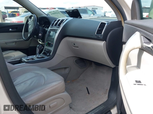 2008 GMC Acadia SLT2 with VIN 1GKER33738J160177, listed as a IAAI auction lot 41491014 with 203,155 mi miles. Bid and sale history available at carsss.com. Image 5.