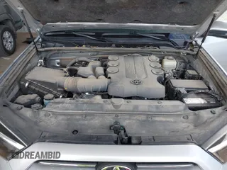 2021 Toyota 4Runner TRD Off Road Premium with VIN JTERU5JR1M5872195, listed as a IAAI auction lot 41669748 with 42,532 mi miles and . Bid and sale history available at DreamBid. Image 10.