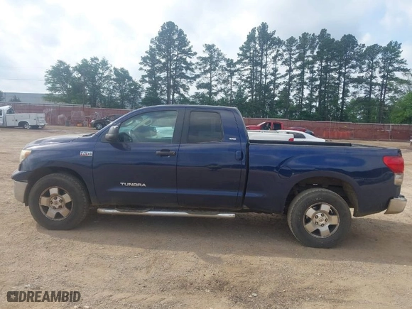 2007 Toyota Tundra SR5 with VIN 5TFRV54137X029518, listed as a IAAI auction lot 42069415 with 147,617 mi miles. Bid and sale history available at carsss.com. Image 14.