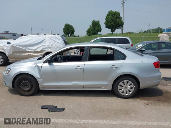 2013 Volkswagen Jetta S with VIN 3VW2K7AJ1DM398273, listed as a IAAI auction lot 42467085 with 109,453 mi miles and . Bid and sale history available at DreamBid. Image 14.