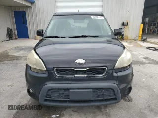 2013 Kia Soul with VIN KNDJT2A54D7496659, listed as a Copart auction lot 45803135 with 165,902 mi miles and Salvage Title. Bid and sale history available at carsss.com. Image 5.