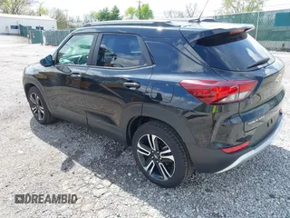 2023 Chevrolet TrailBlazer LT with VIN KL79MPSL2PB133883, listed as a IAAI auction lot 41973960 with 38,556 mi miles. Bid and sale history available at carsss.com. Image 3.