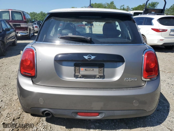 2017 MINI Hardtop 2 Door Cooper with VIN WMWXP5C3XH3C64446, listed as a Copart auction lot 58514574 with 70,132 mi miles and Salvage Title. Bid and sale history available at carsss.com. Image 6.