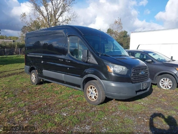 2015 Ford Transit Cargo Van with VIN 1FTYR2CM2FKA84290, listed as a IAAI auction lot 42054397 with 199,880 mi miles. Bid and sale history available at carsss.com. Image 1.