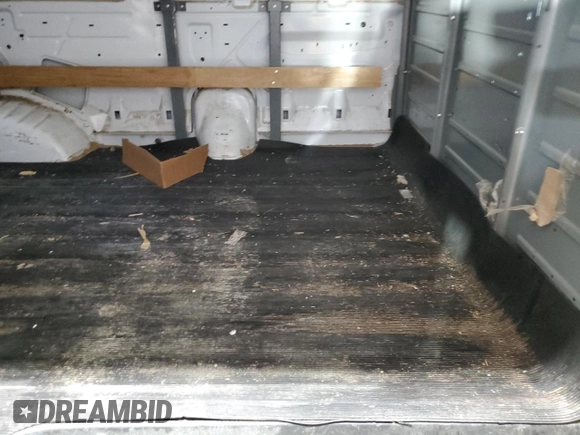 2014 Ford Econoline Cargo Commercial with VIN 1FTNE2EW6EDA20317, listed as a Copart auction lot 52769315 with 333,250 mi miles and Clean Title. Bid and sale history available at carsss.com. Image 11.